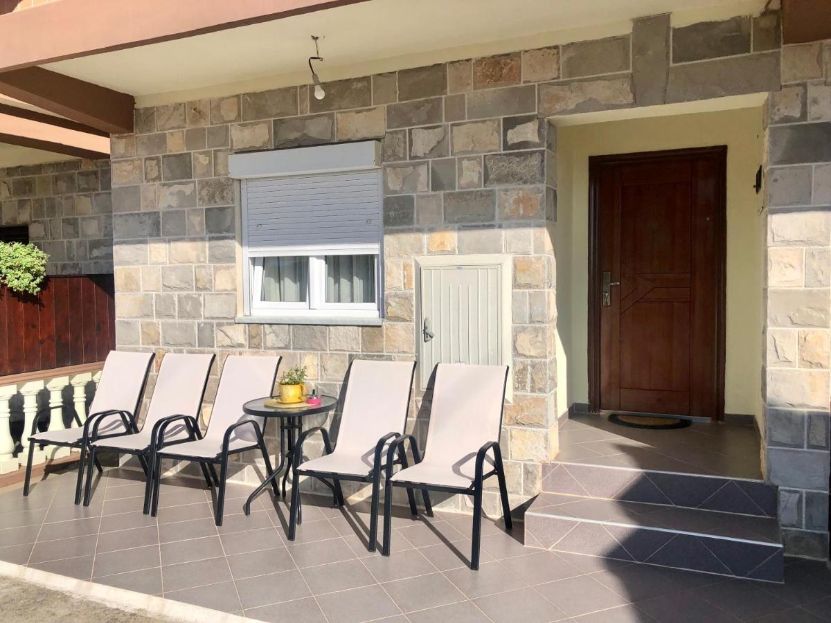 Albomi Apartment Kotor Ngoại thất bức ảnh