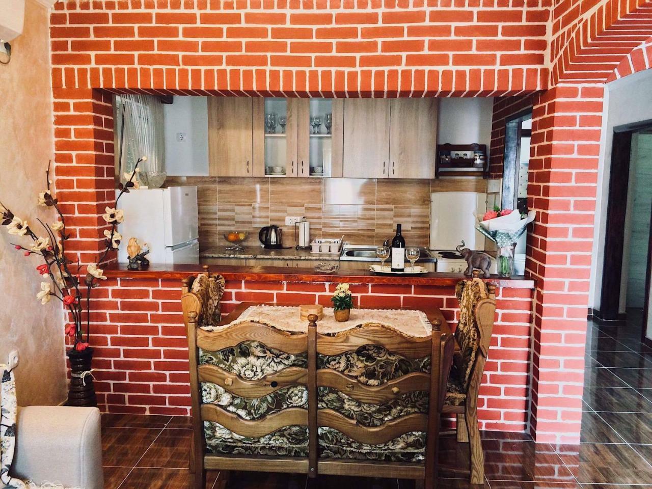 Albomi Apartment Kotor Ngoại thất bức ảnh